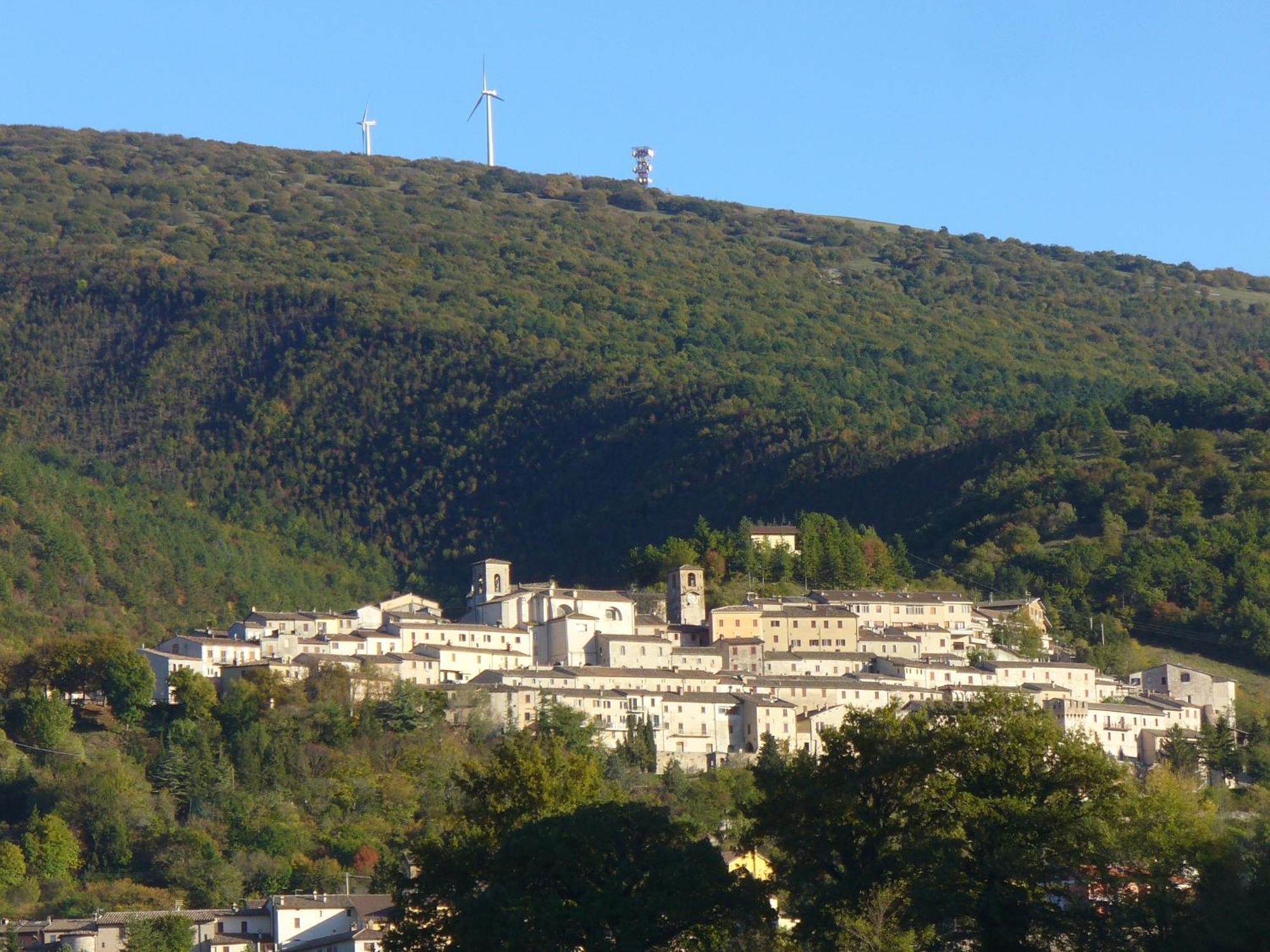Il Risveglio Dei Sensi Villa Fossato di Vico Eksteriør billede